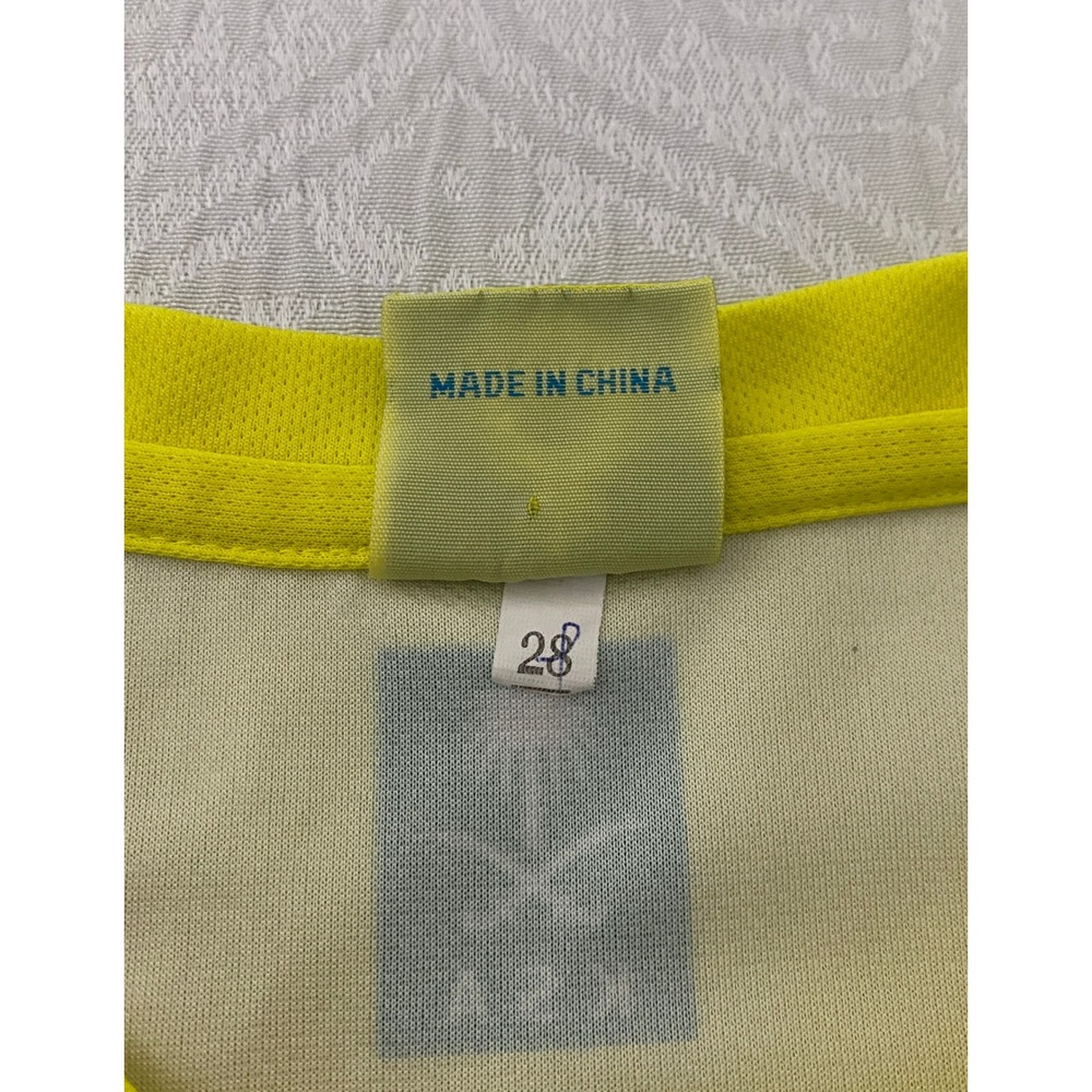 Cristiano Ronaldo Al Nassr Jersey Kids Soccer Shirt Size 28 KAFD #7 Yellow - Picture 6 of 7